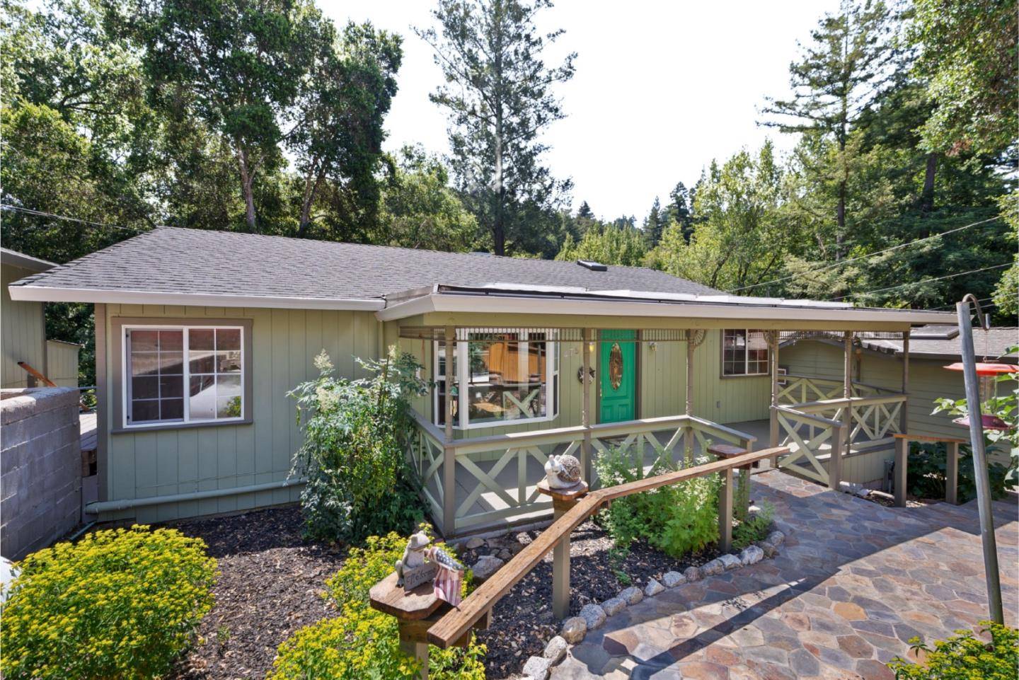 Boulder Creek, CA 95006,475 Riverview DR