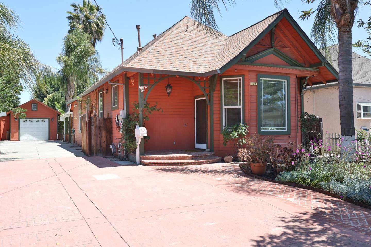 San Jose, CA 95116,124 S 24th ST