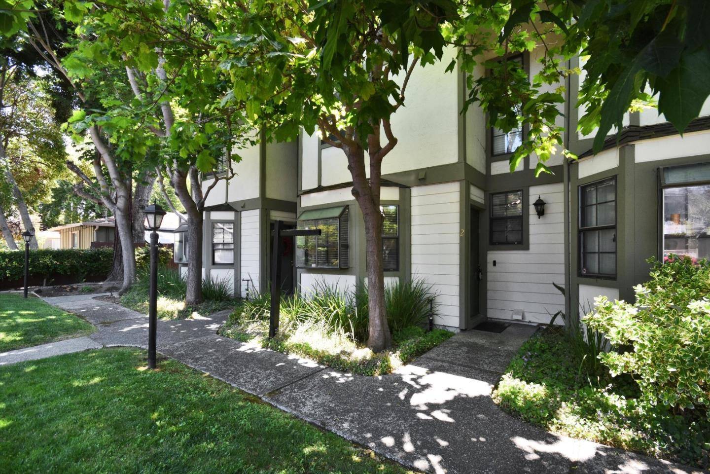 Mountain View, CA 94043,175 Evandale AVE 2