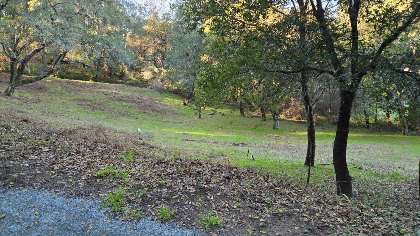 Watsonville, CA 95076,245 Gillette RD