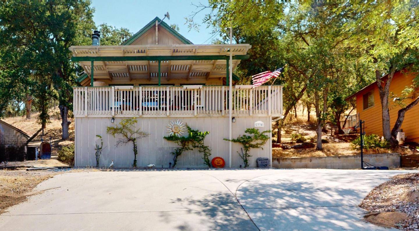 Bradley, CA 93426,2334 Lakeview DR