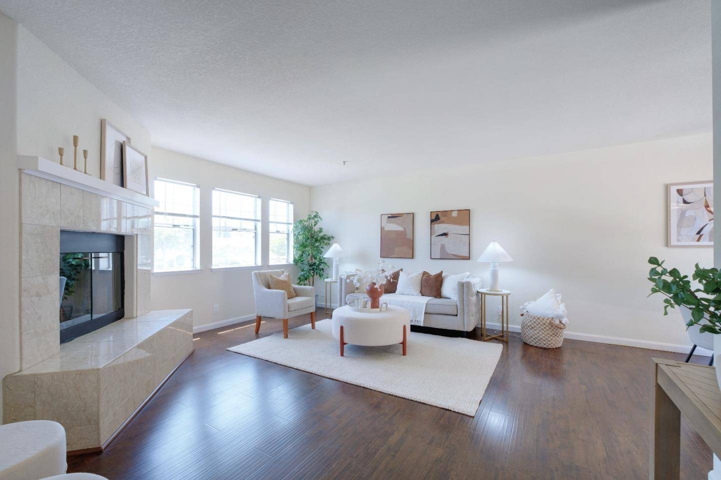 Cupertino, CA 95014,21697 Lomita AVE
