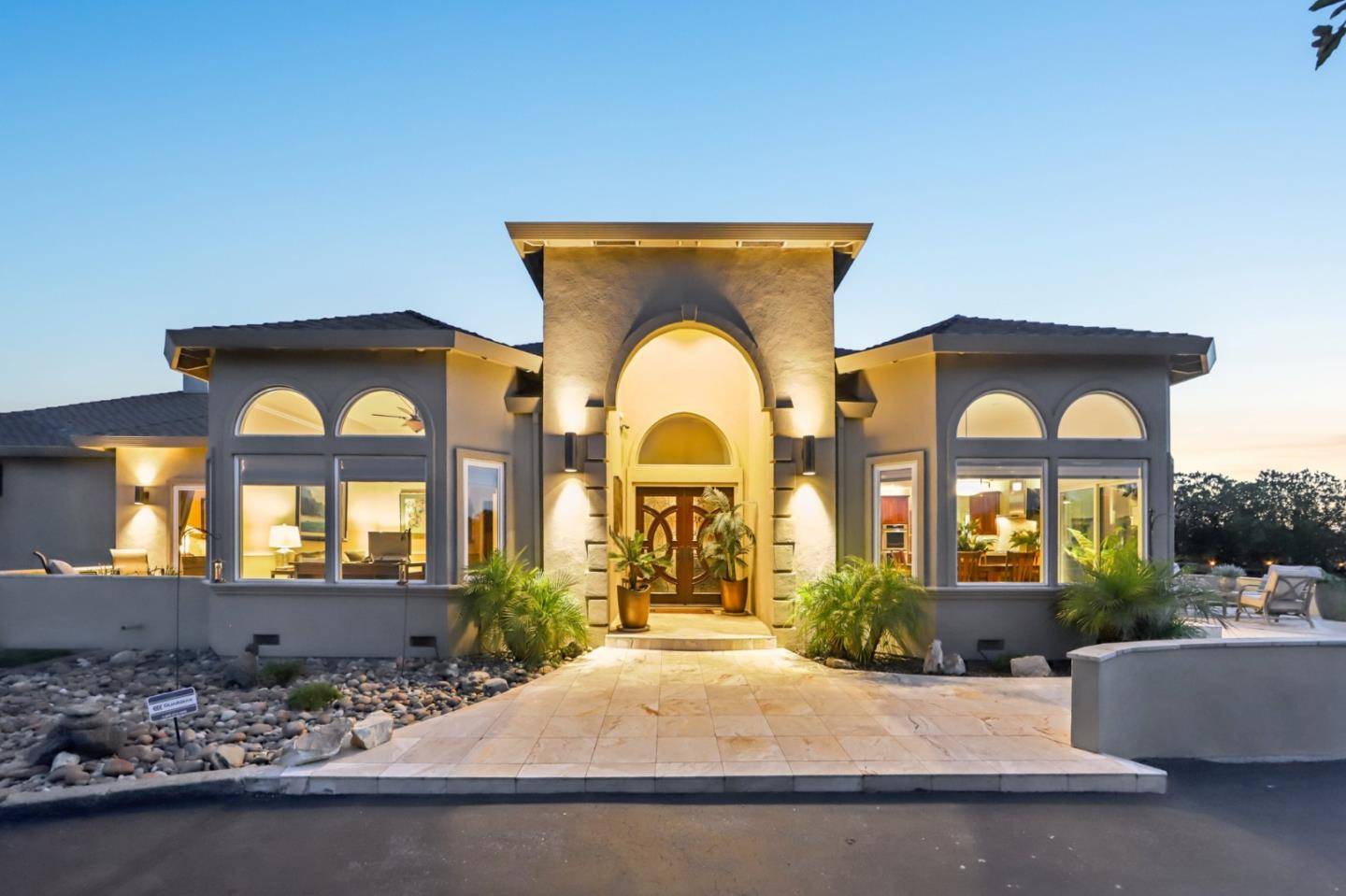 Hollister, CA 95023,2600 Geneil CT