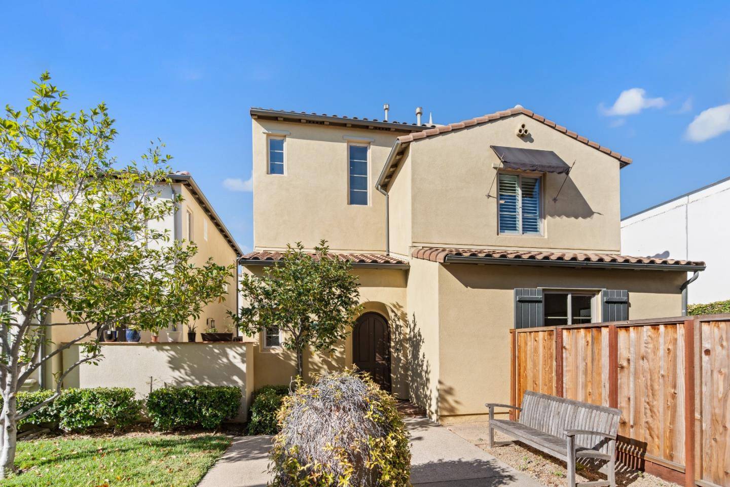 San Jose, CA 95126,1298 Dahlia LOOP
