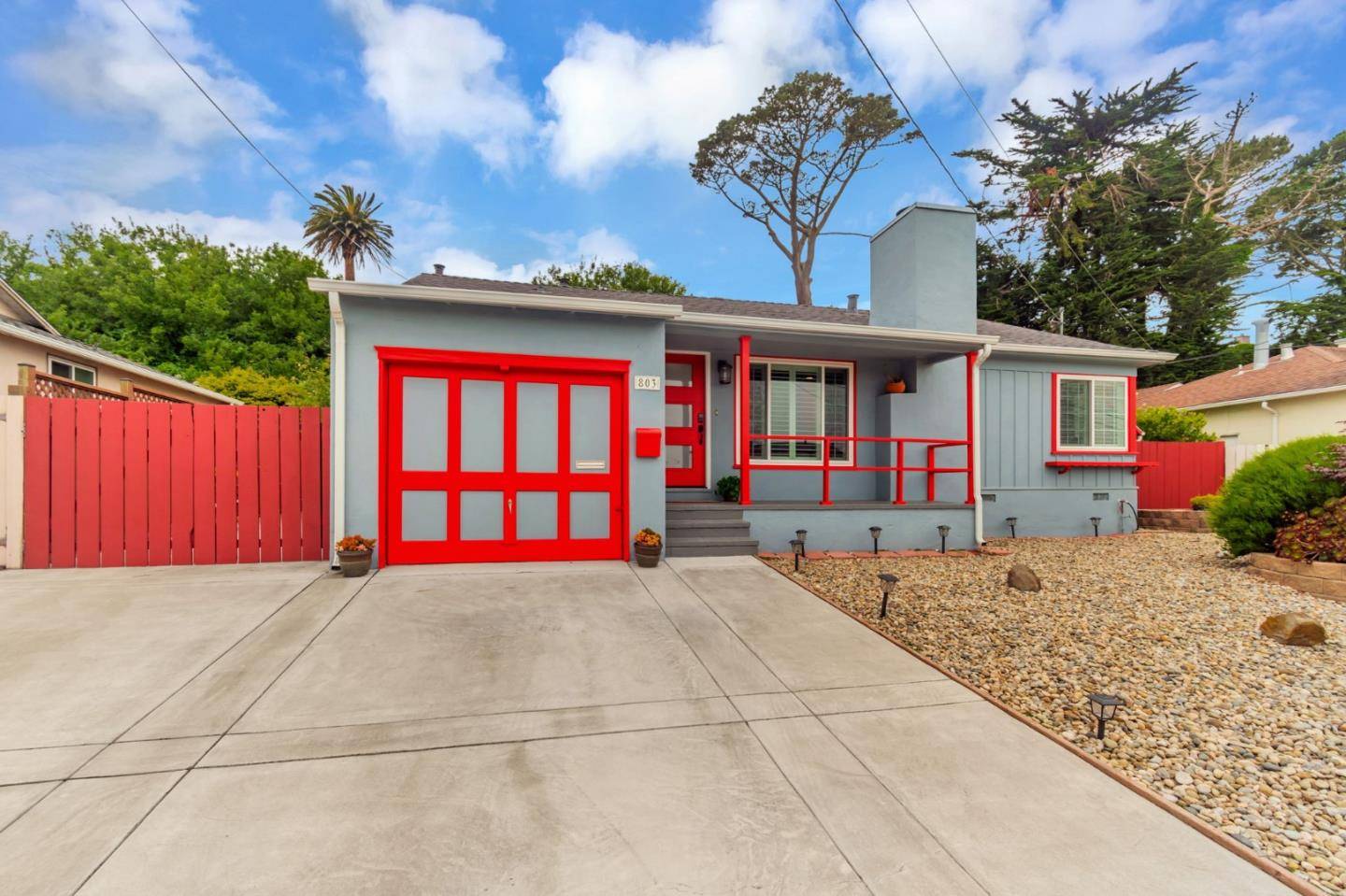 Daly City, CA 94015,803 Thornhill DR