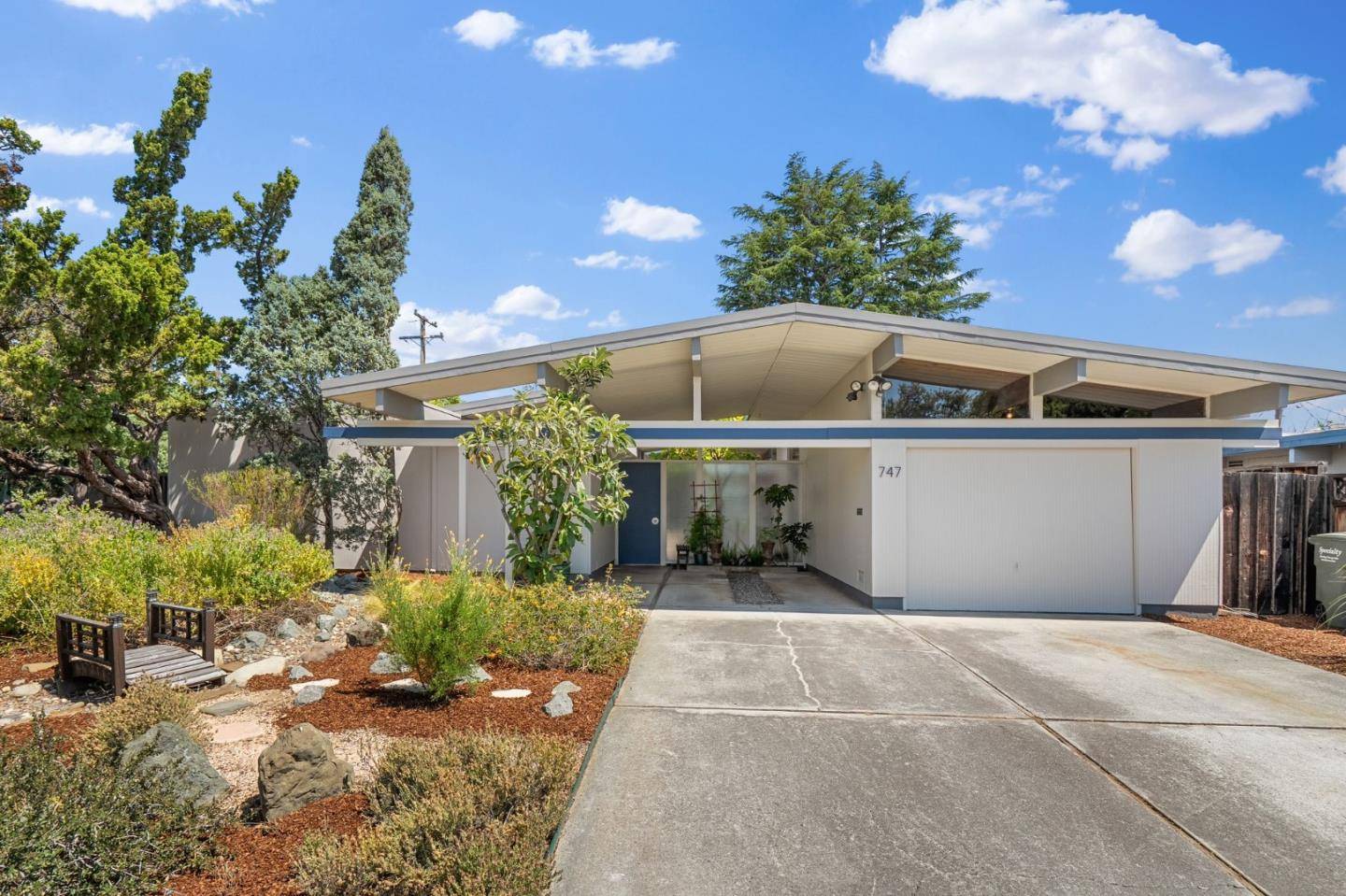 Sunnyvale, CA 94087,747 Duncardine WAY