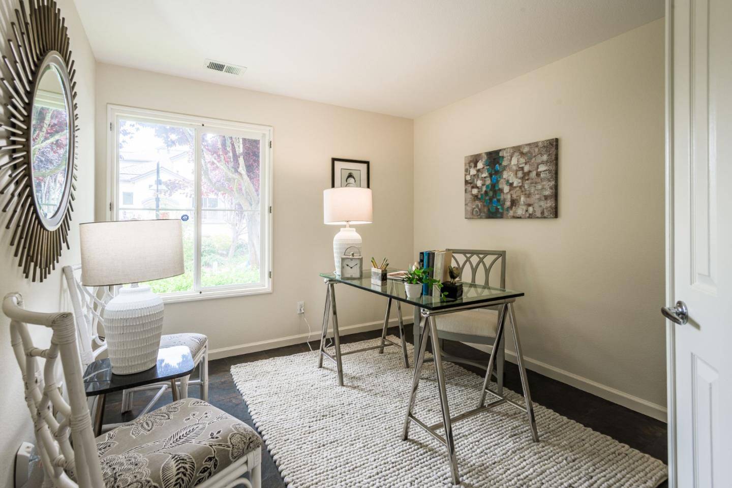 Half Moon Bay, CA 94019,30 Erin LN