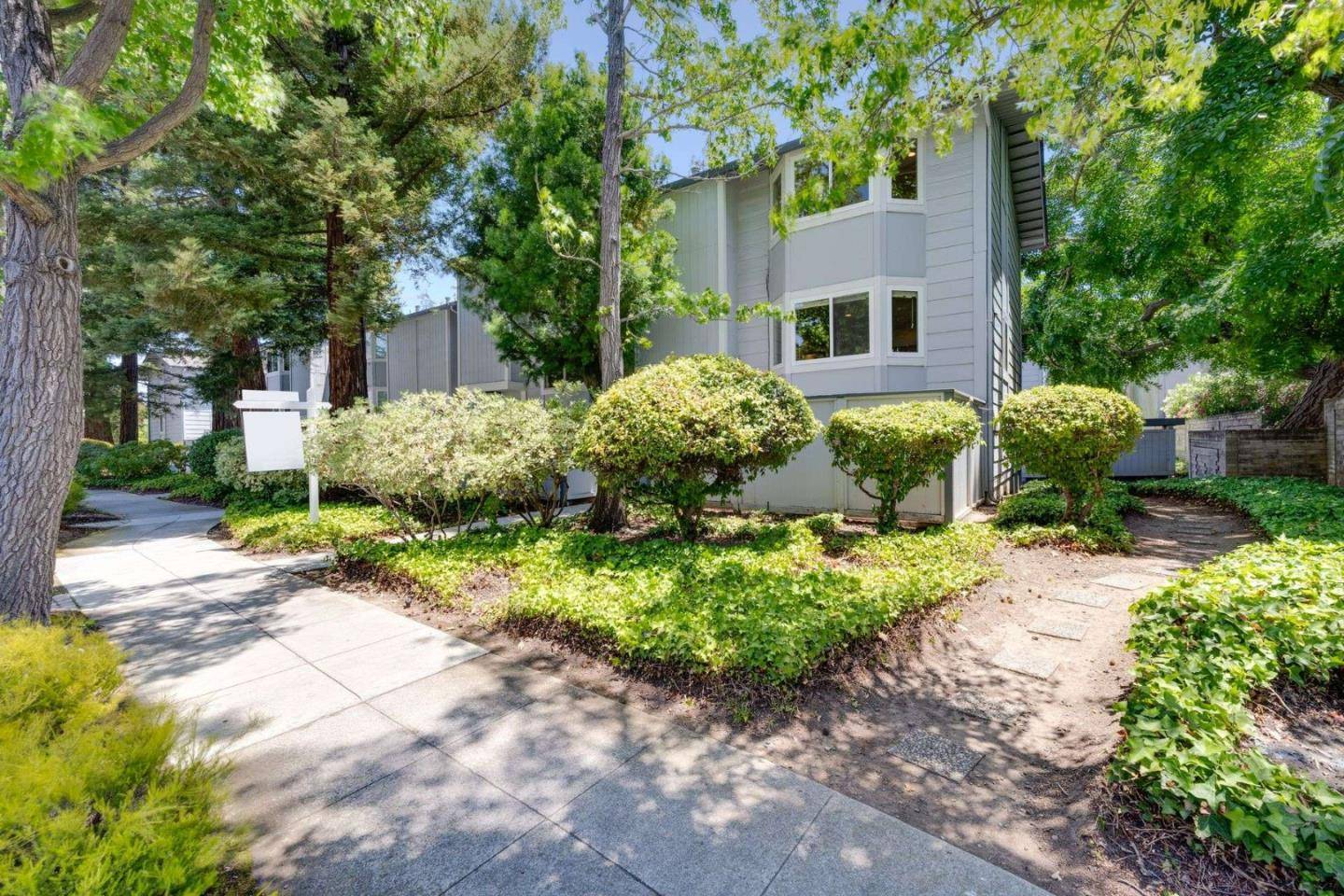 Mountain View, CA 94041,829 Montgomery ST