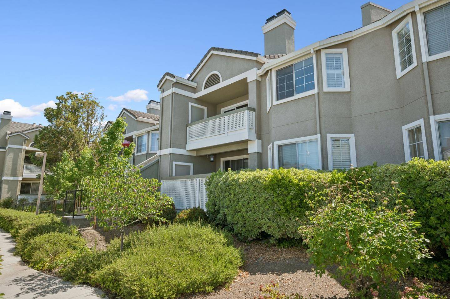 San Jose, CA 95123,5956 Lake Almanor DR