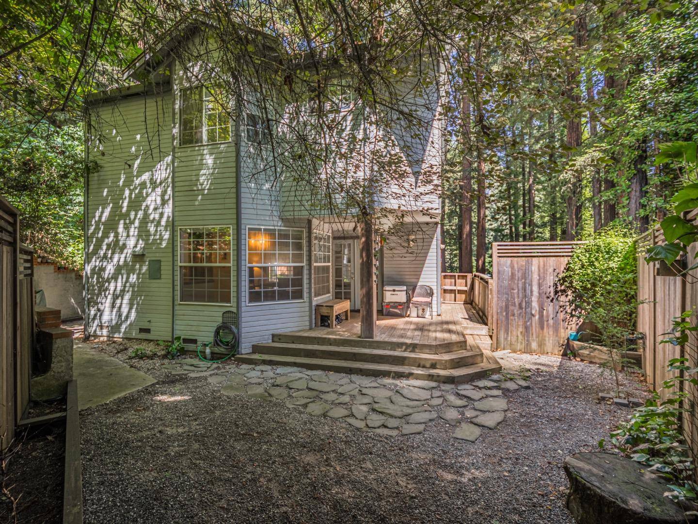 Ben Lomond, CA 95005,110 Azalea WAY