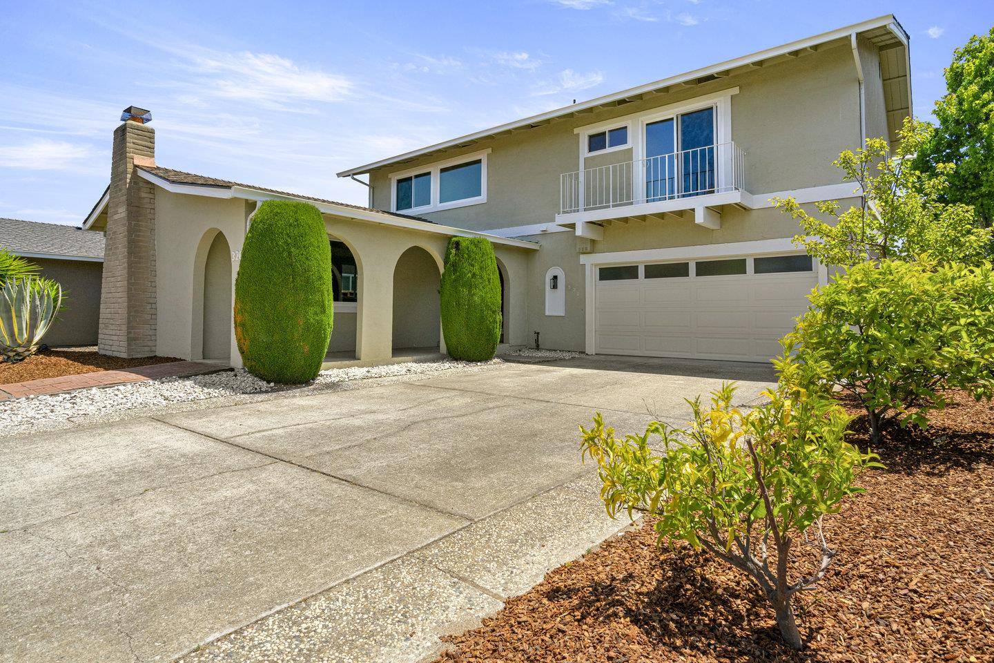 Foster City, CA 94404,320 Bowfin ST