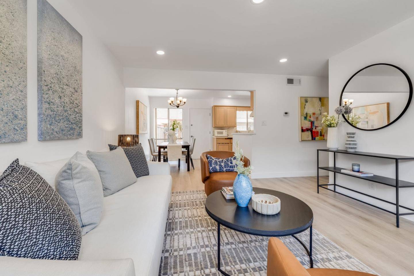 San Mateo, CA 94403,1561 Marina CT E