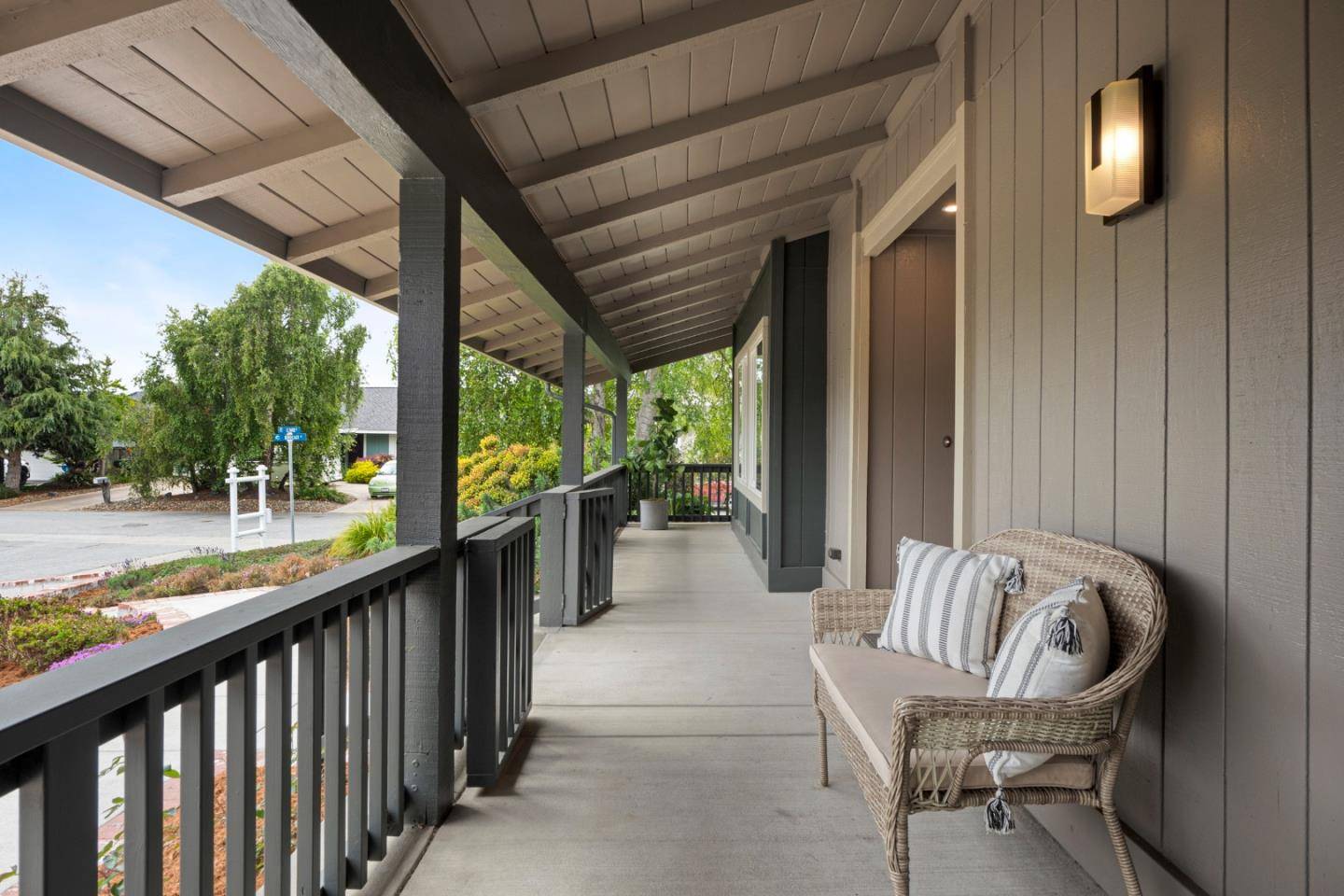Half Moon Bay, CA 94019,1 Le Havre PL