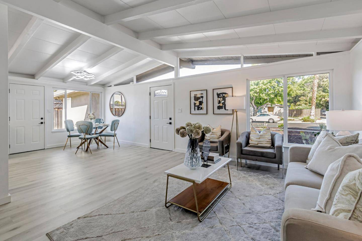 Sunnyvale, CA 94089,761 Lakeknoll DR