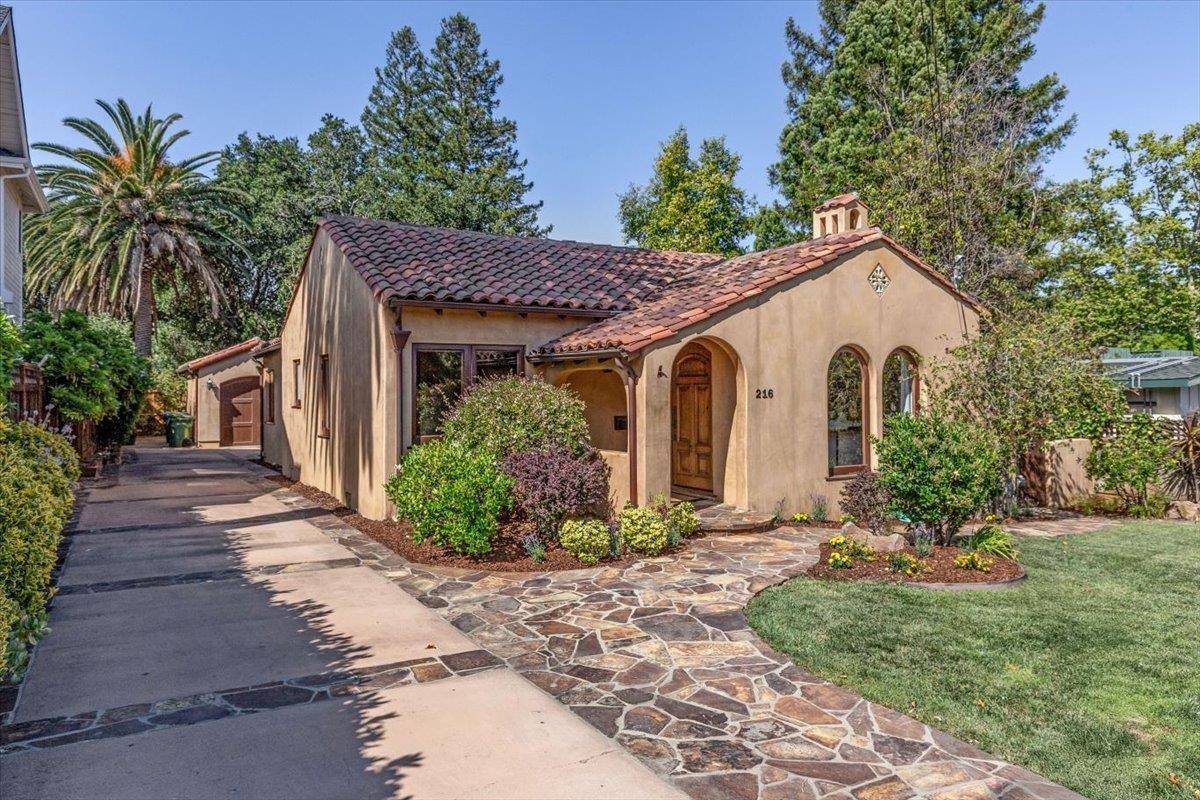 Los Gatos, CA 95030,216 San Mateo AVE