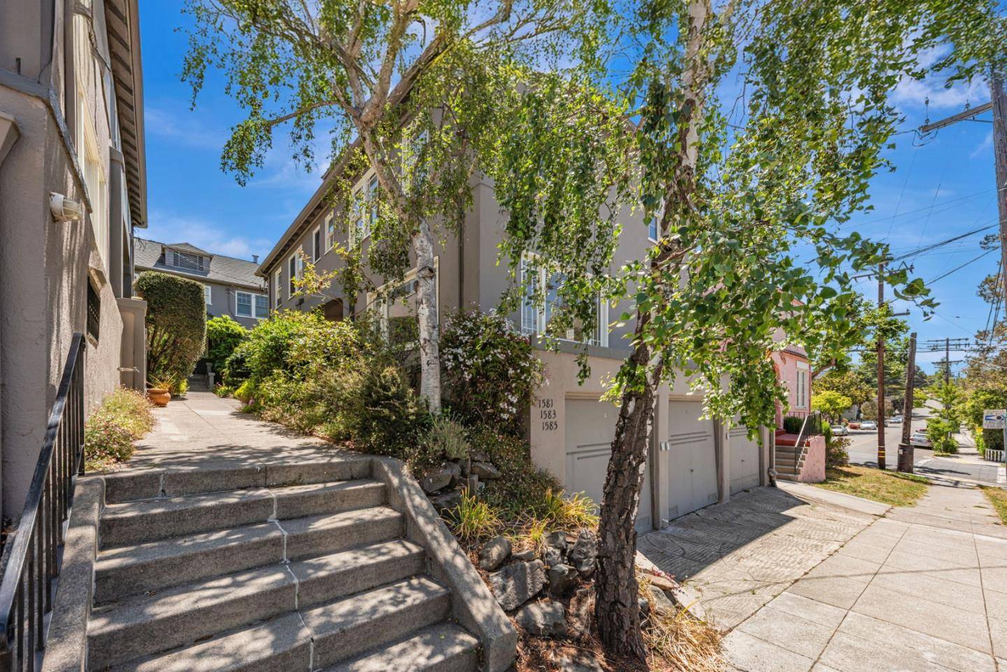 Berkeley, CA 94708,1585 Arch ST