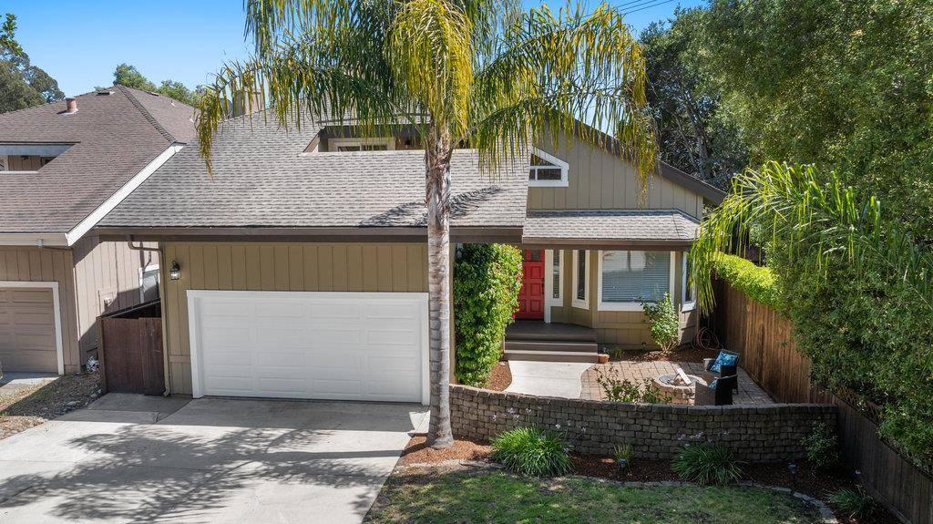 Santa Cruz, CA 95065,204 Oak WAY