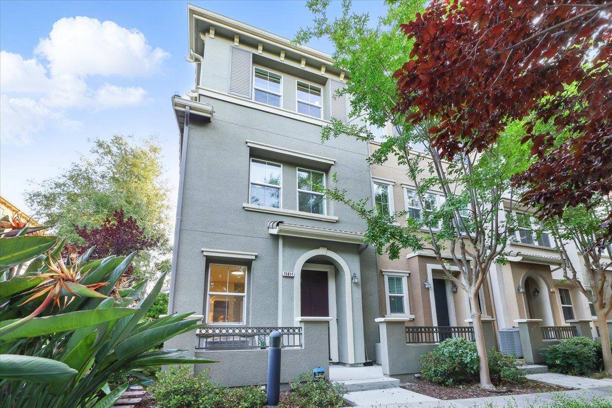 Santa Clara, CA 95054,1581 Shore PL 1