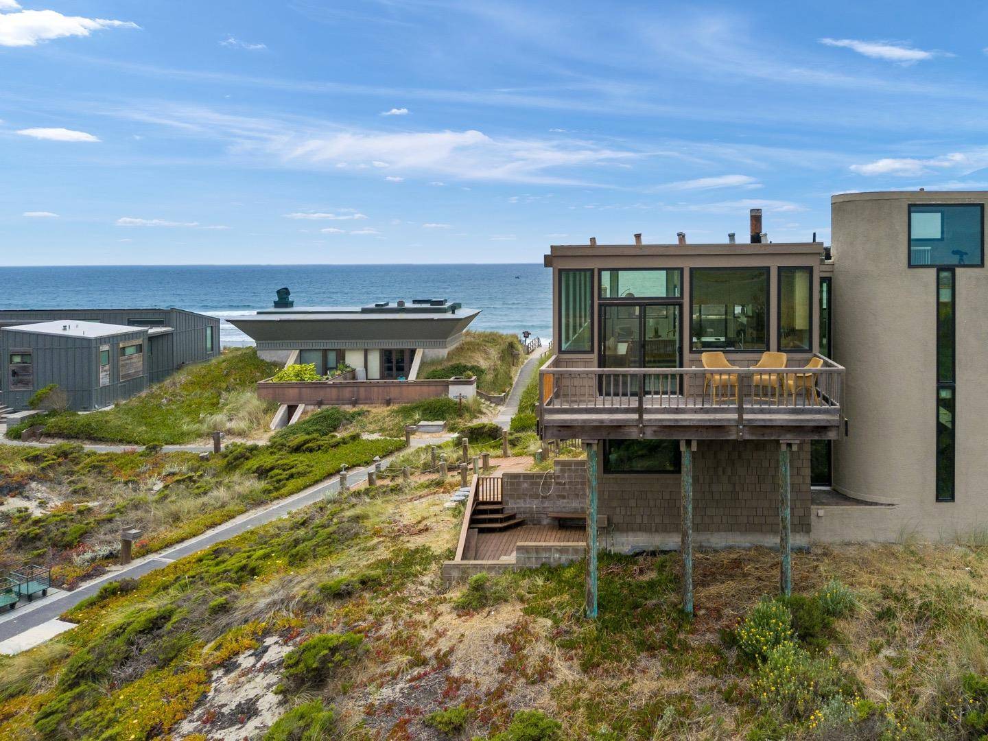 Watsonville, CA 95076,64 Avocet CIR