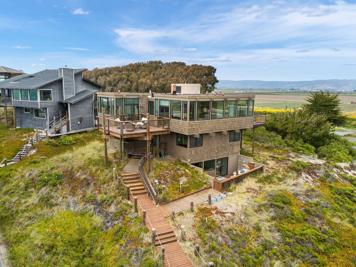 Watsonville, CA 95076,64 Avocet CIR