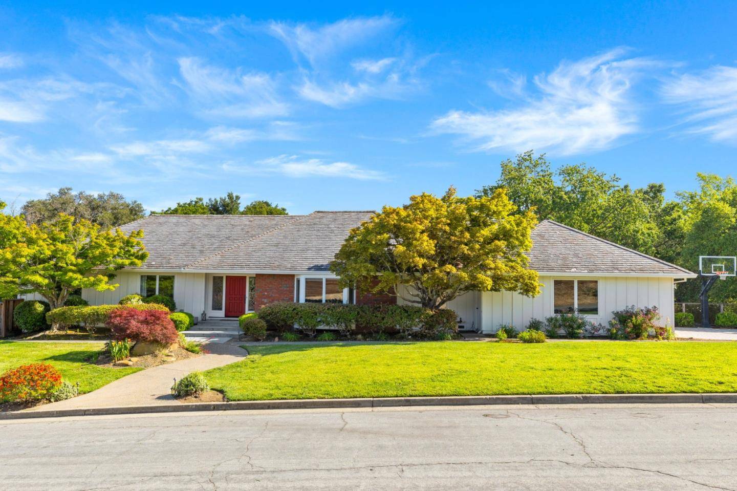 Saratoga, CA 95070,14231 Short Hill CT