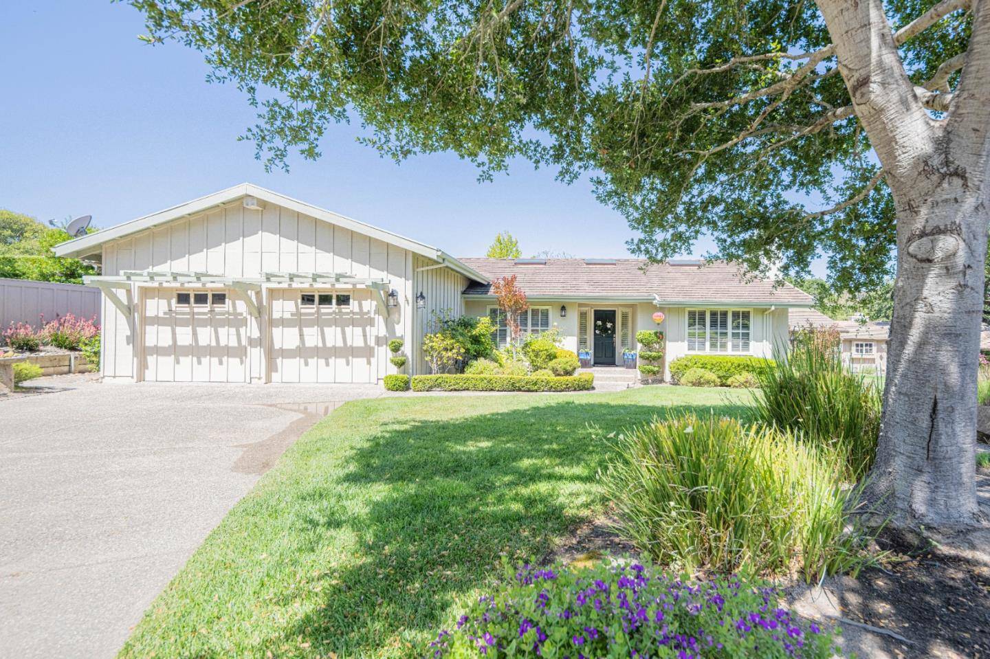 Salinas, CA 93908,25552 Meadowview CIR