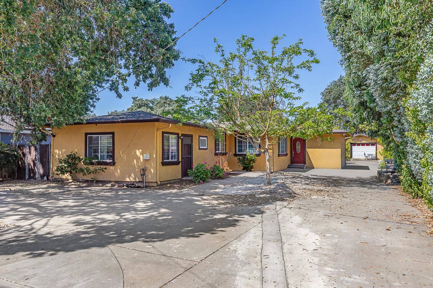 San Martin, CA 95046,13155 Lincoln AVE