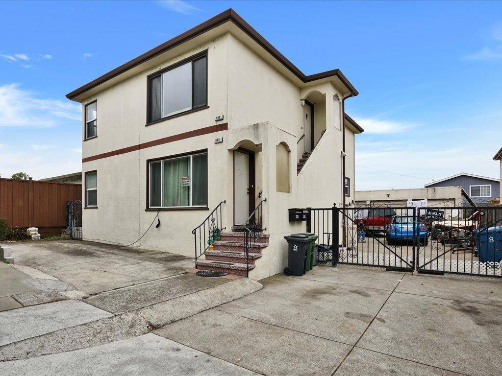 Colma, CA 94014,438 C ST