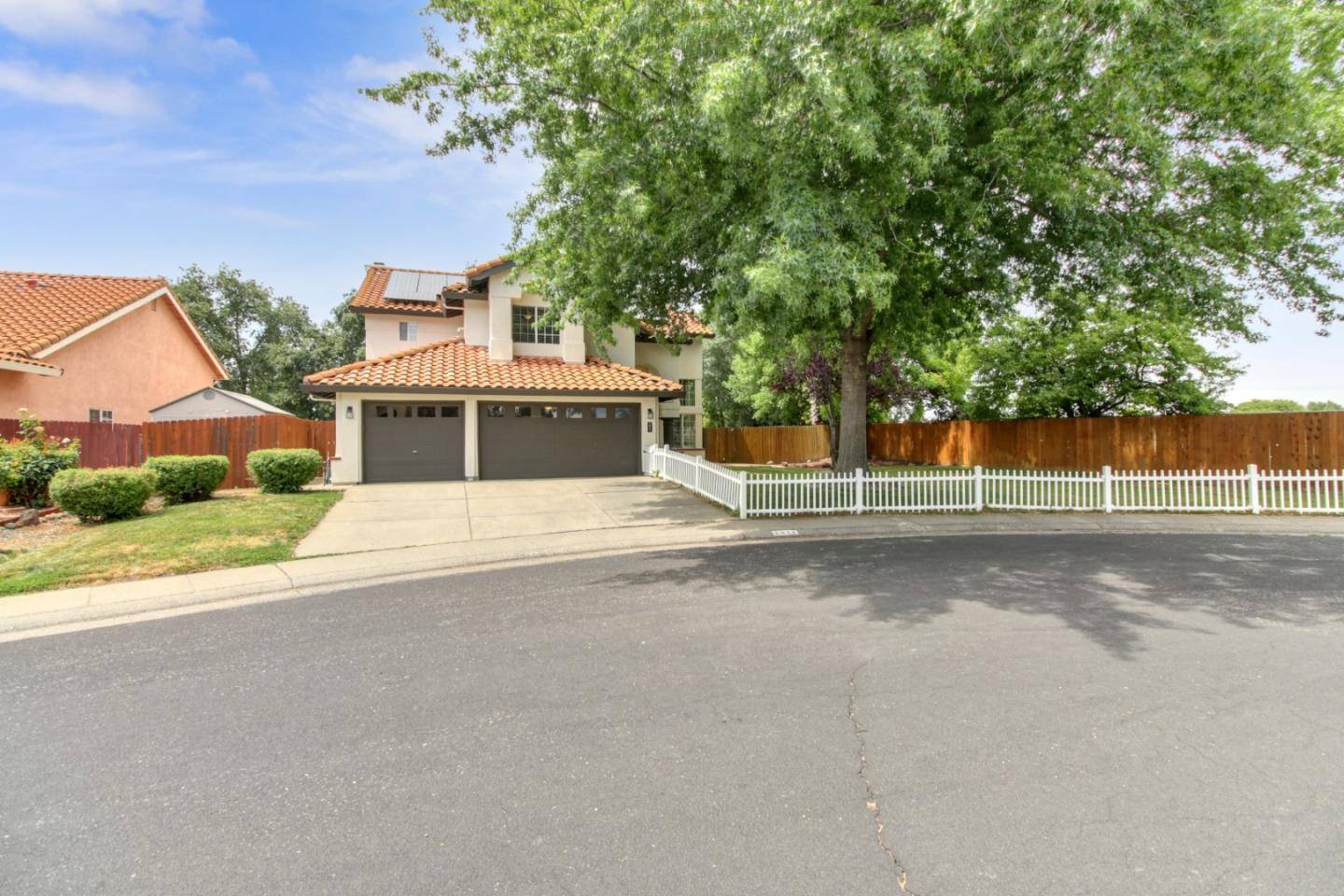 Rocklin, CA 95765,2817 Club DR