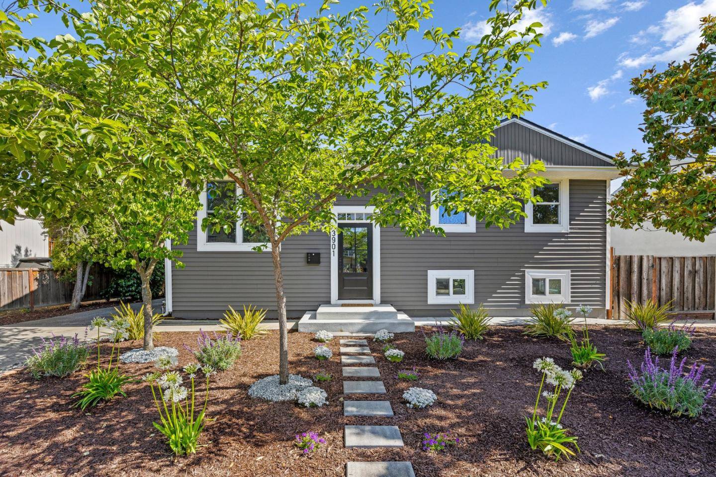 Campbell, CA 95008,3901 Bucknall RD