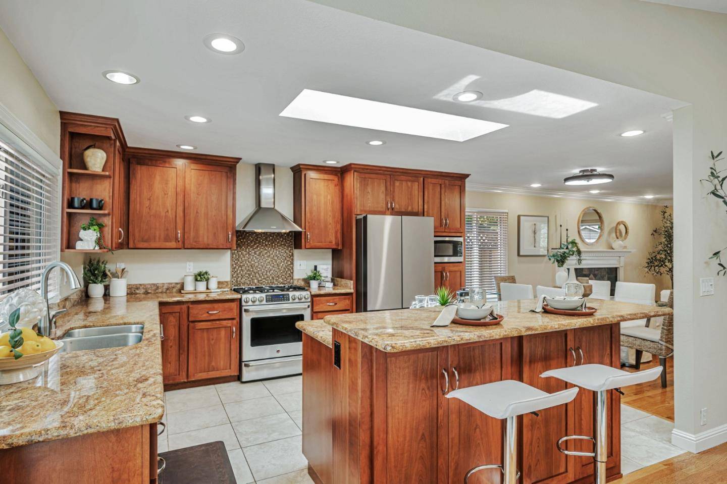 Pleasanton, CA 94566,4818 Knox Gate CT