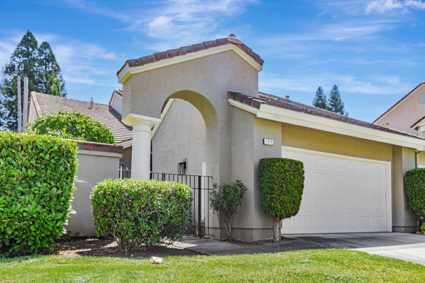 San Ramon, CA 94582,1315 Canyon Side AVE