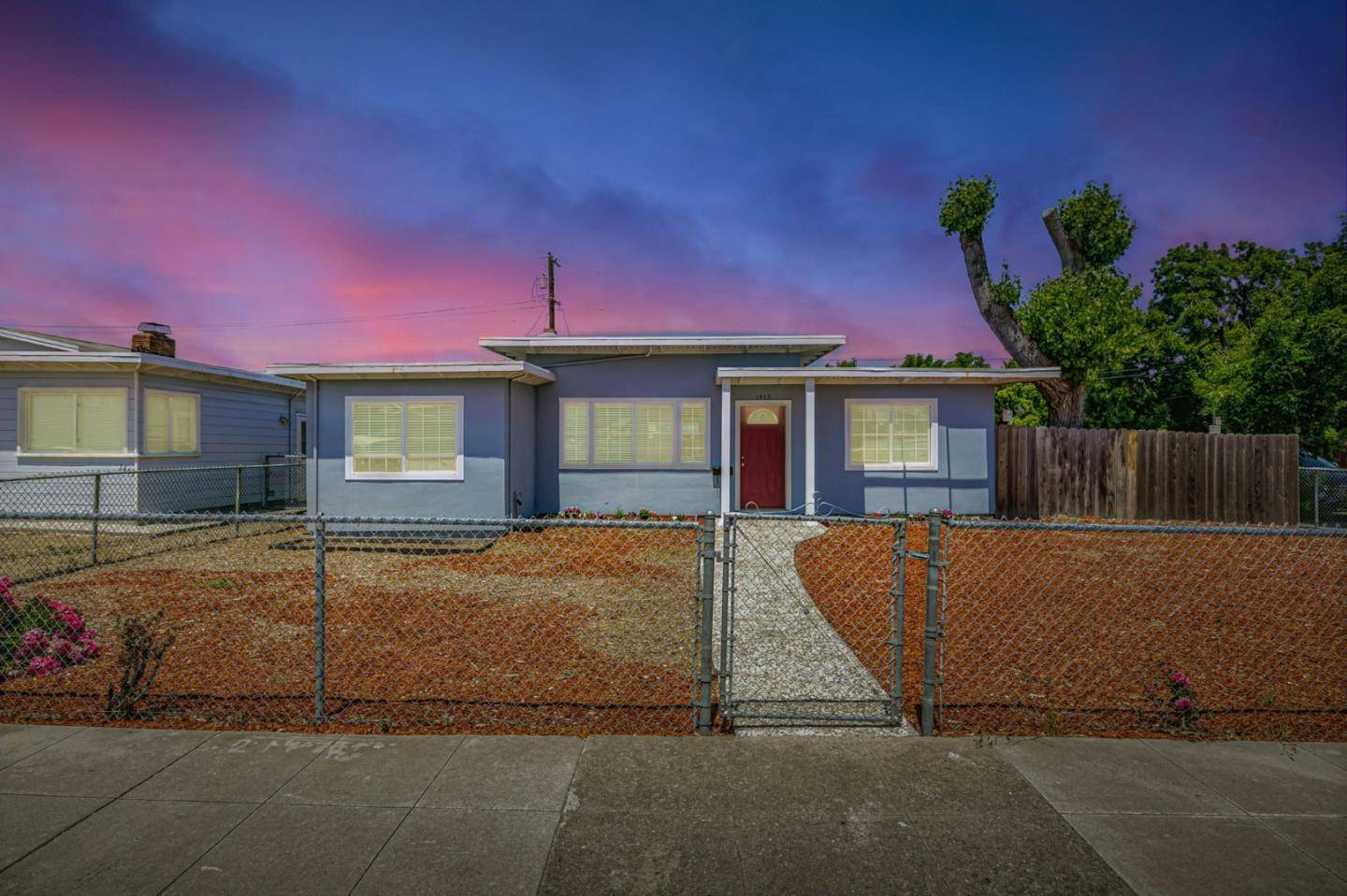 San Mateo, CA 94401,1449 Dakota AVE