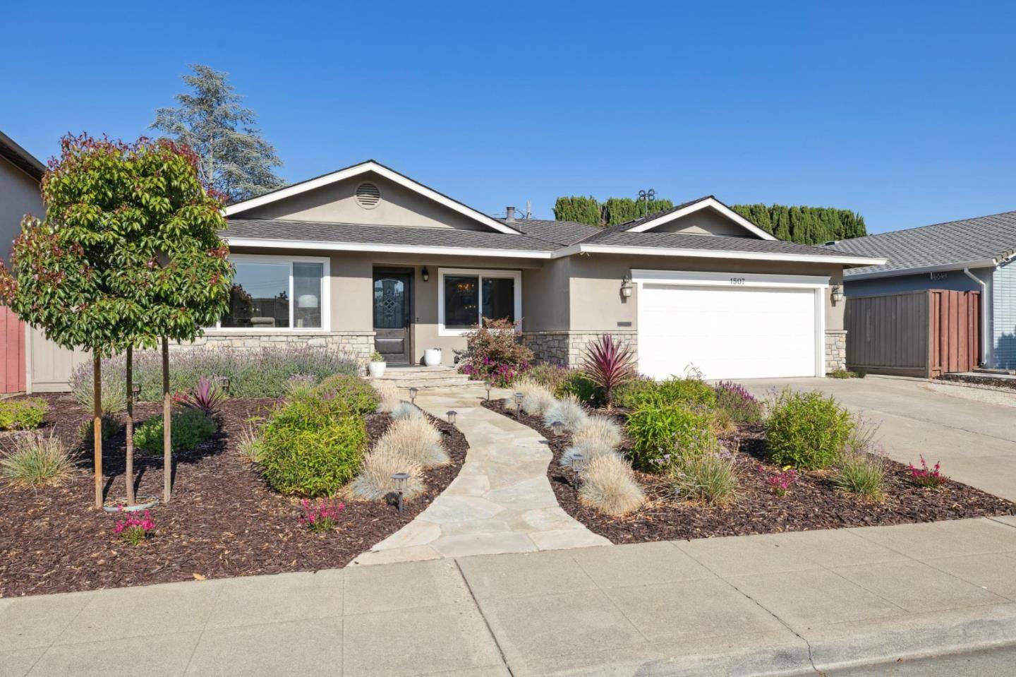 Sunnyvale, CA 94087,1507 Blackhawk DR