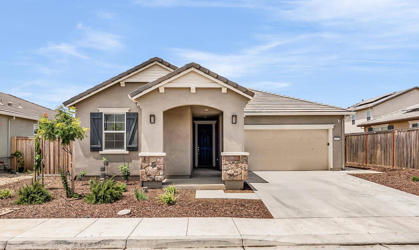 Patterson, CA 95363,673 Dorset DR