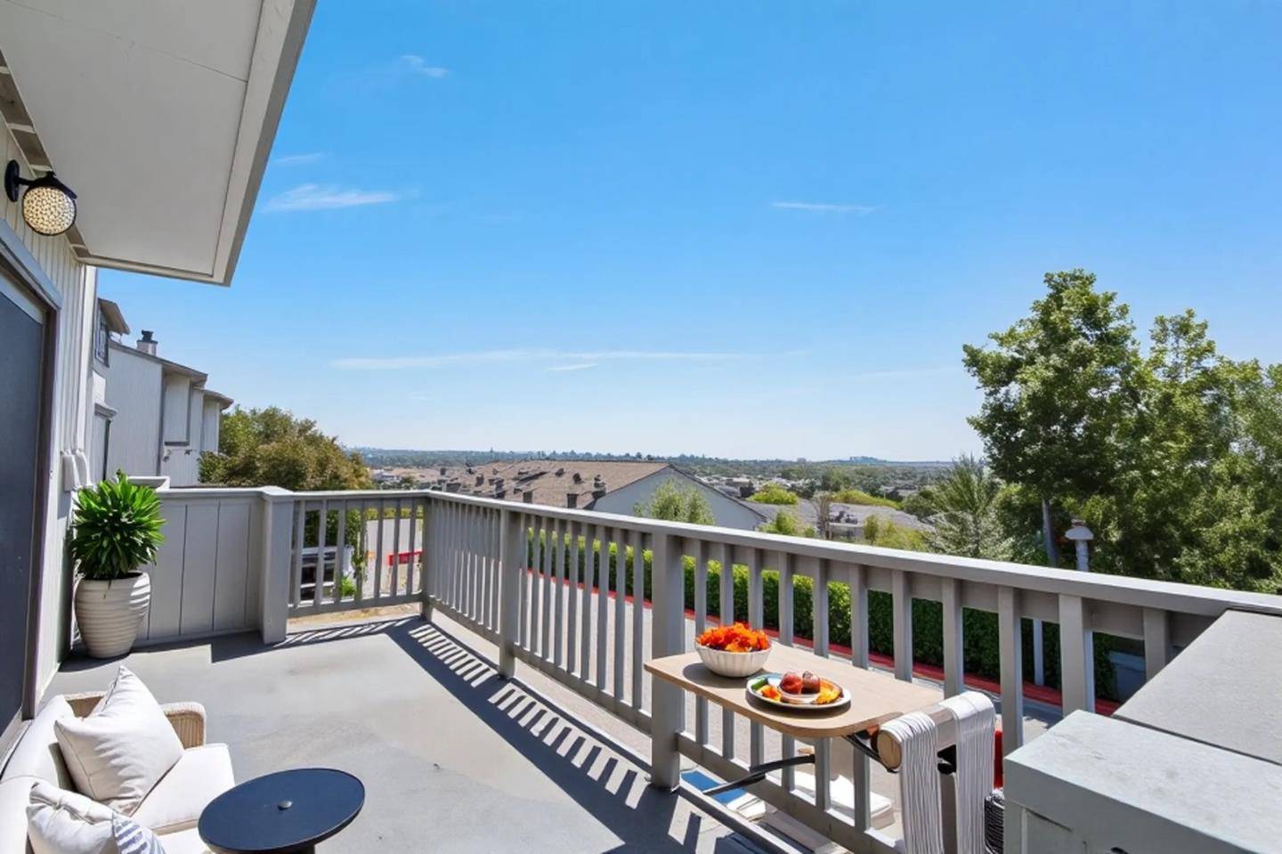 Vallejo, CA 94591,134 Nashville LN