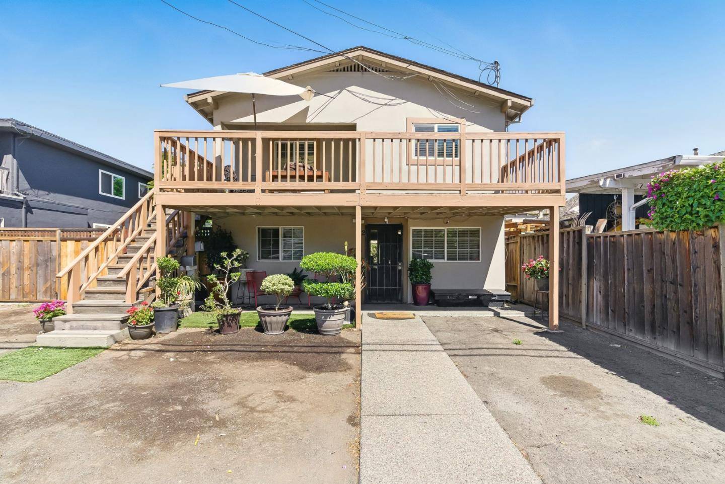 Redwood City, CA 94063,109 Dumbarton AVE