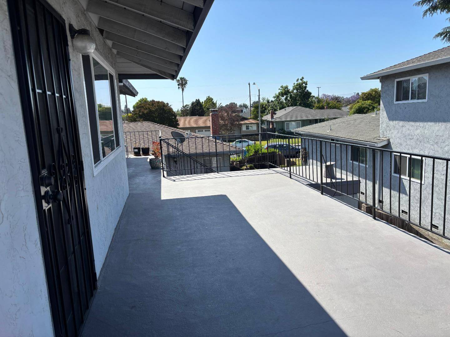 Santa Clara, CA 95051,730 Harvard AVE 4