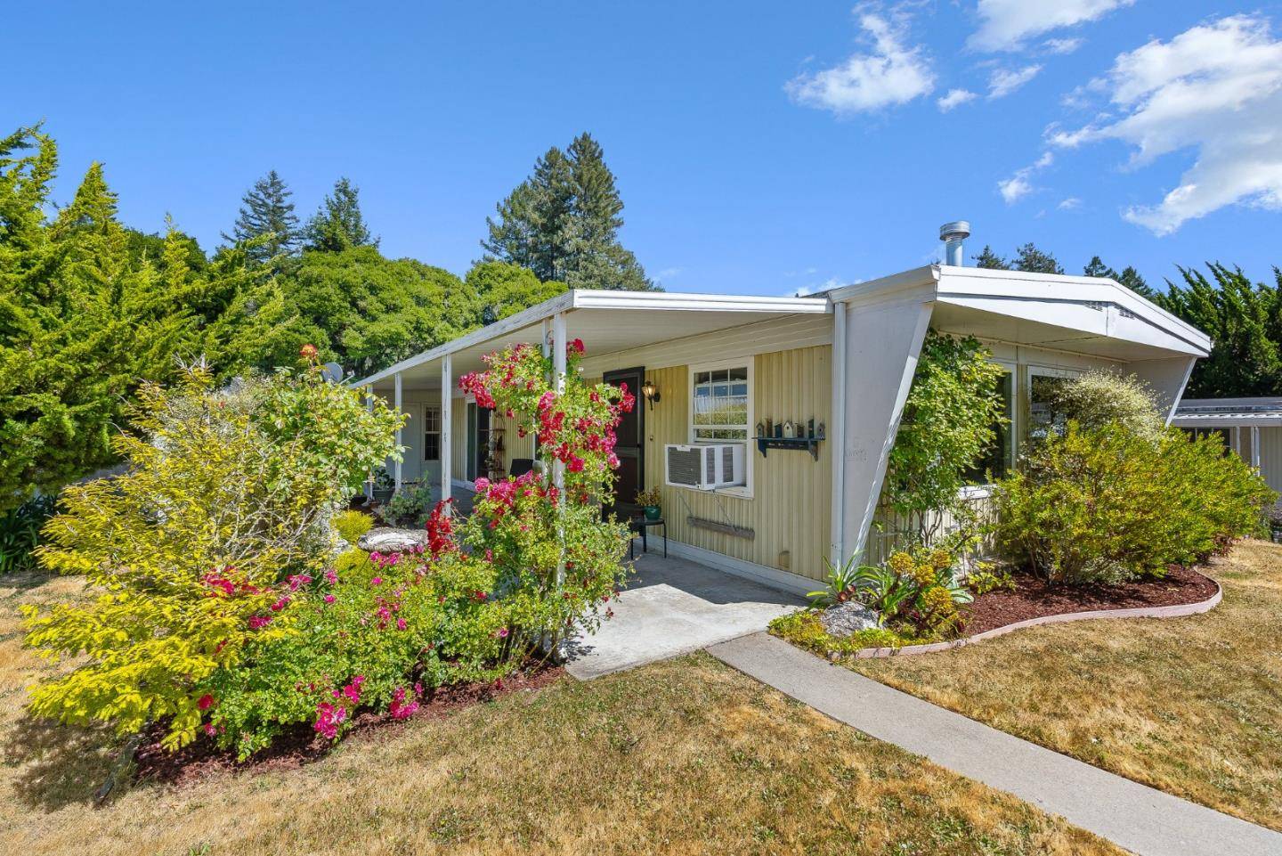 Aptos, CA 95003,15 Oak Shadows LN 15