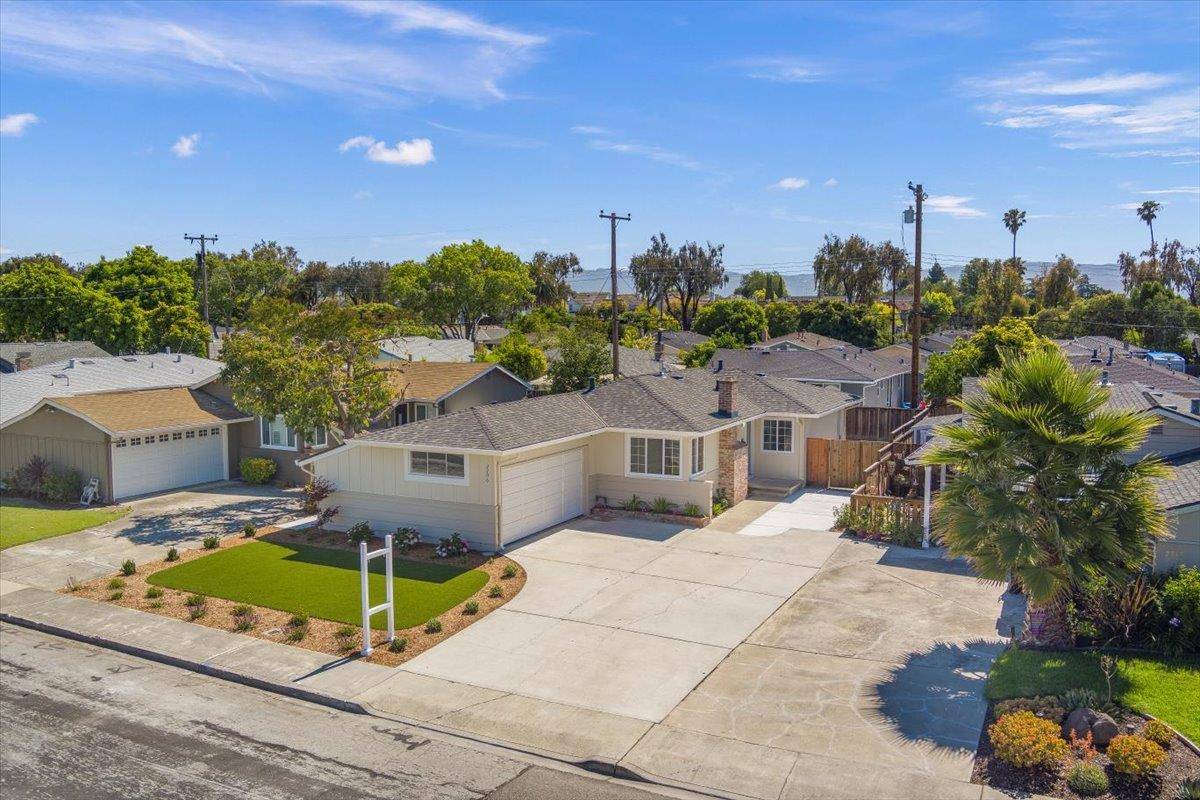 Santa Clara, CA 95051,2206 San Antonio PL