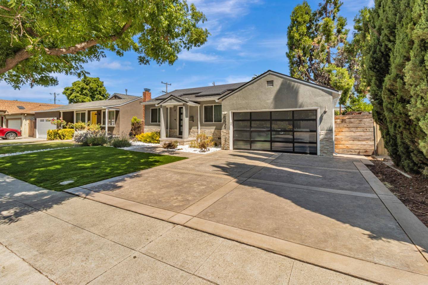 San Jose, CA 95117,2507 Forest AVE