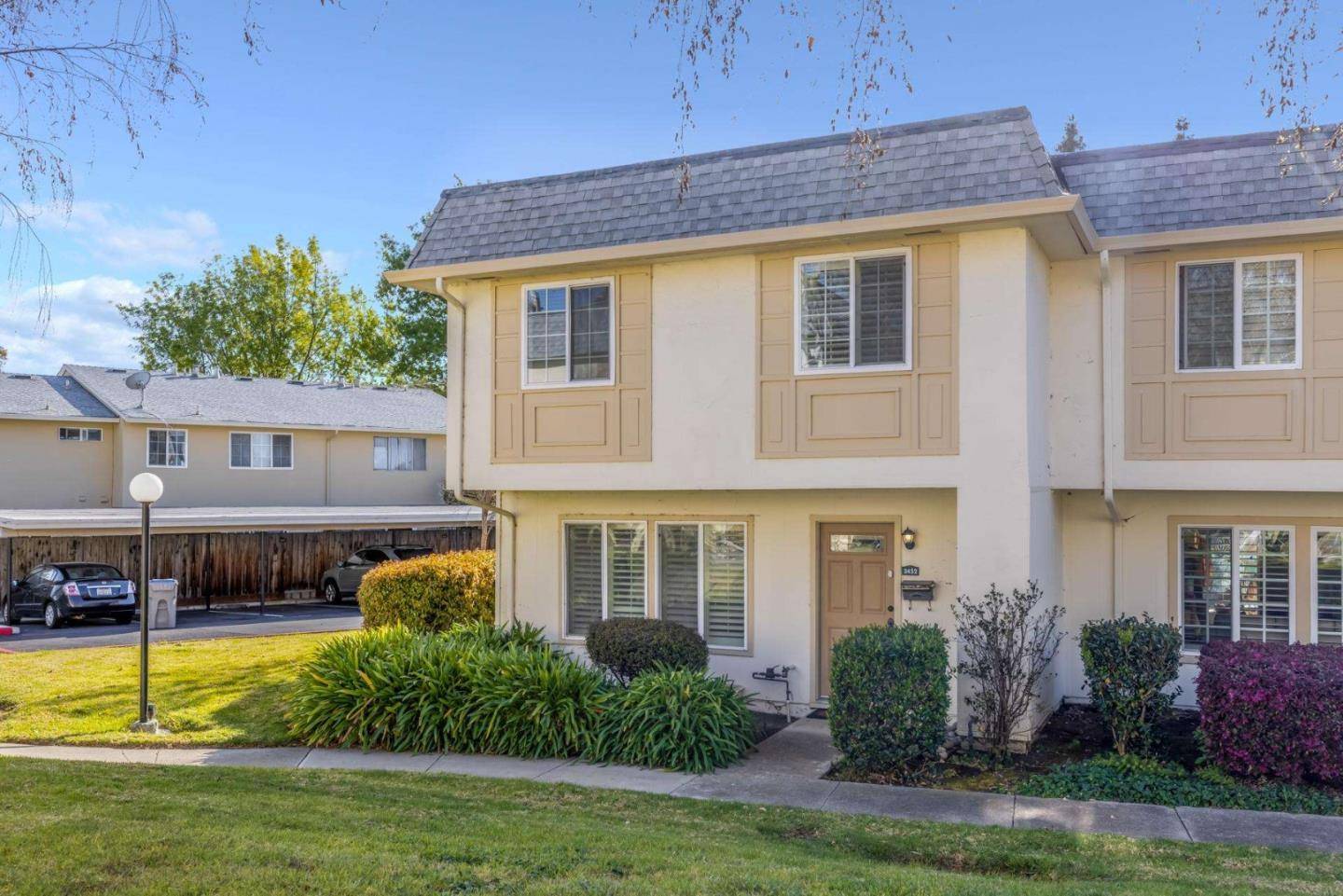 San Jose, CA 95132,3452 Charing Cross LN