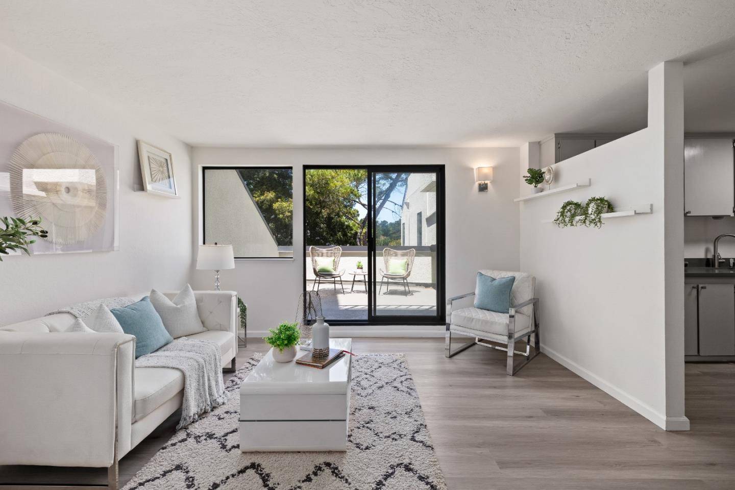 South San Francisco, CA 94080,1 Appian WAY 715-11