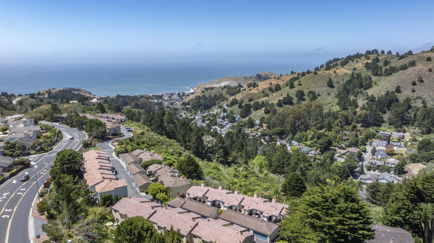 Pacifica, CA 94044,991 Fassler AVE