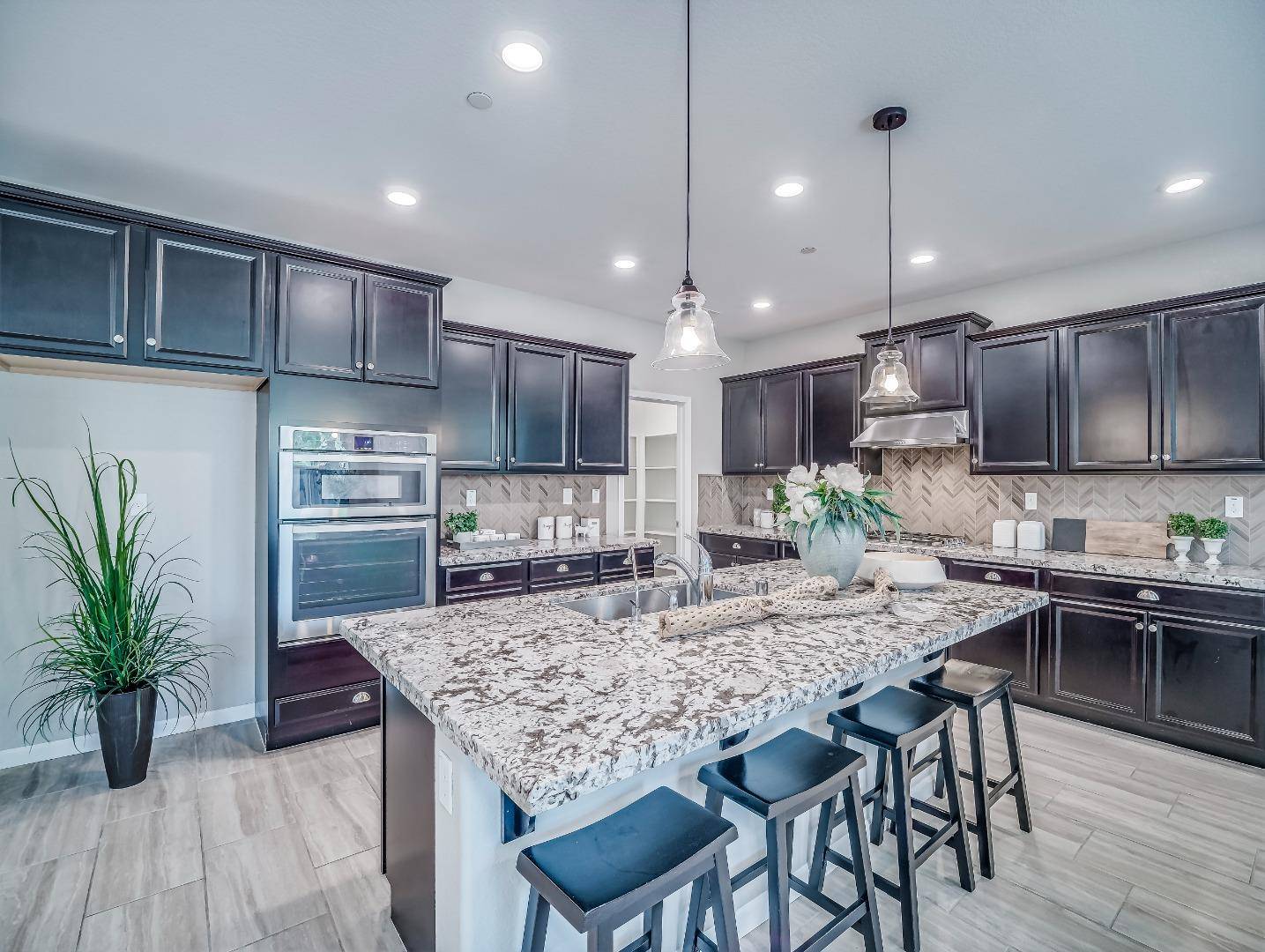 Gilroy, CA 95020,2531 Apple Tree WAY