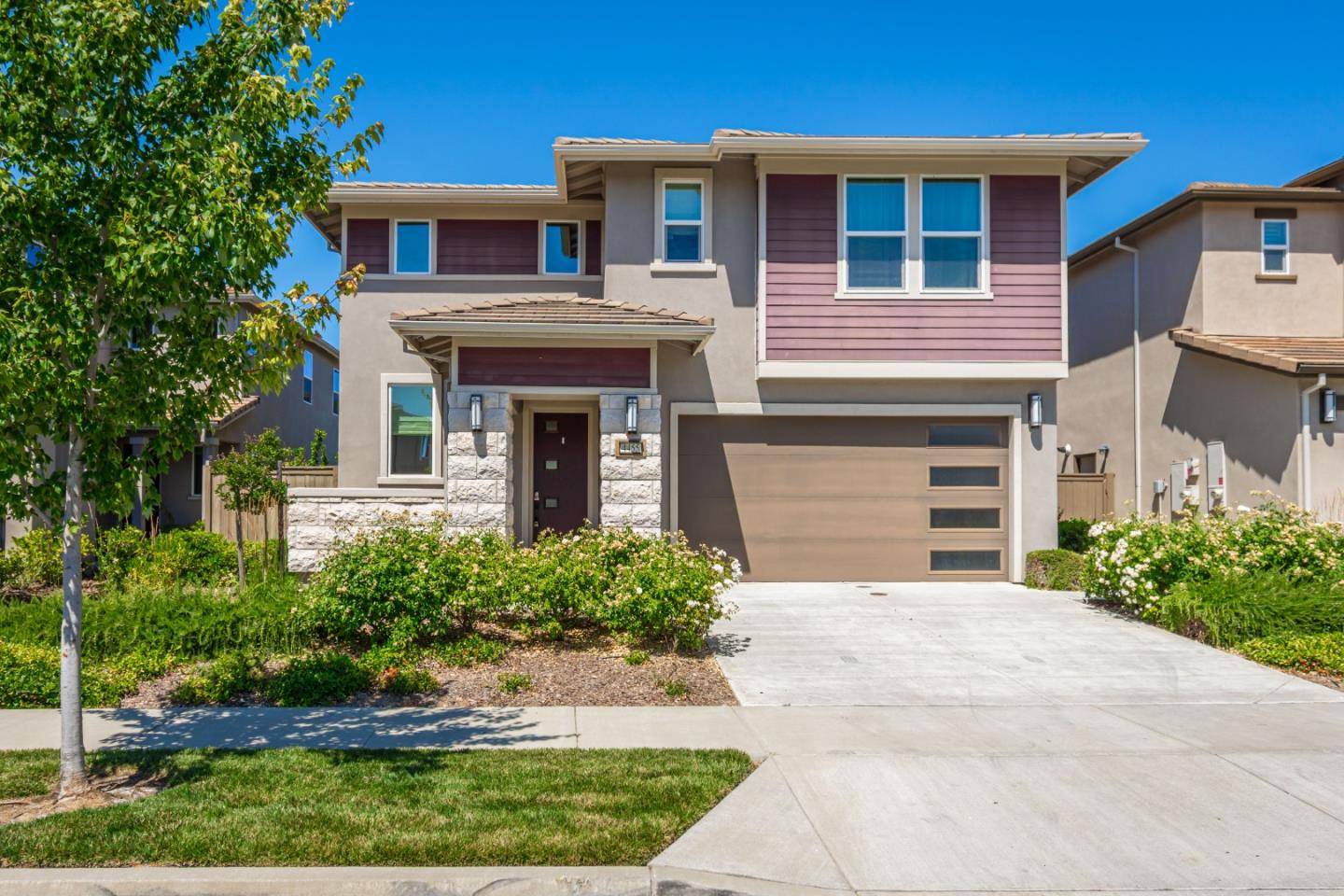 Sacramento, CA 95834,4455 English Elm ST