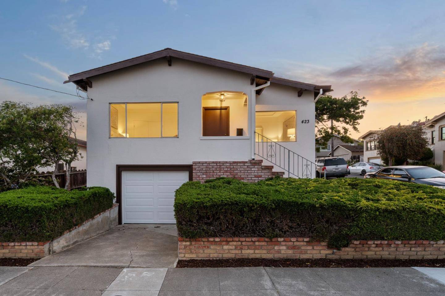 South San Francisco, CA 94080,423 Walnut AVE