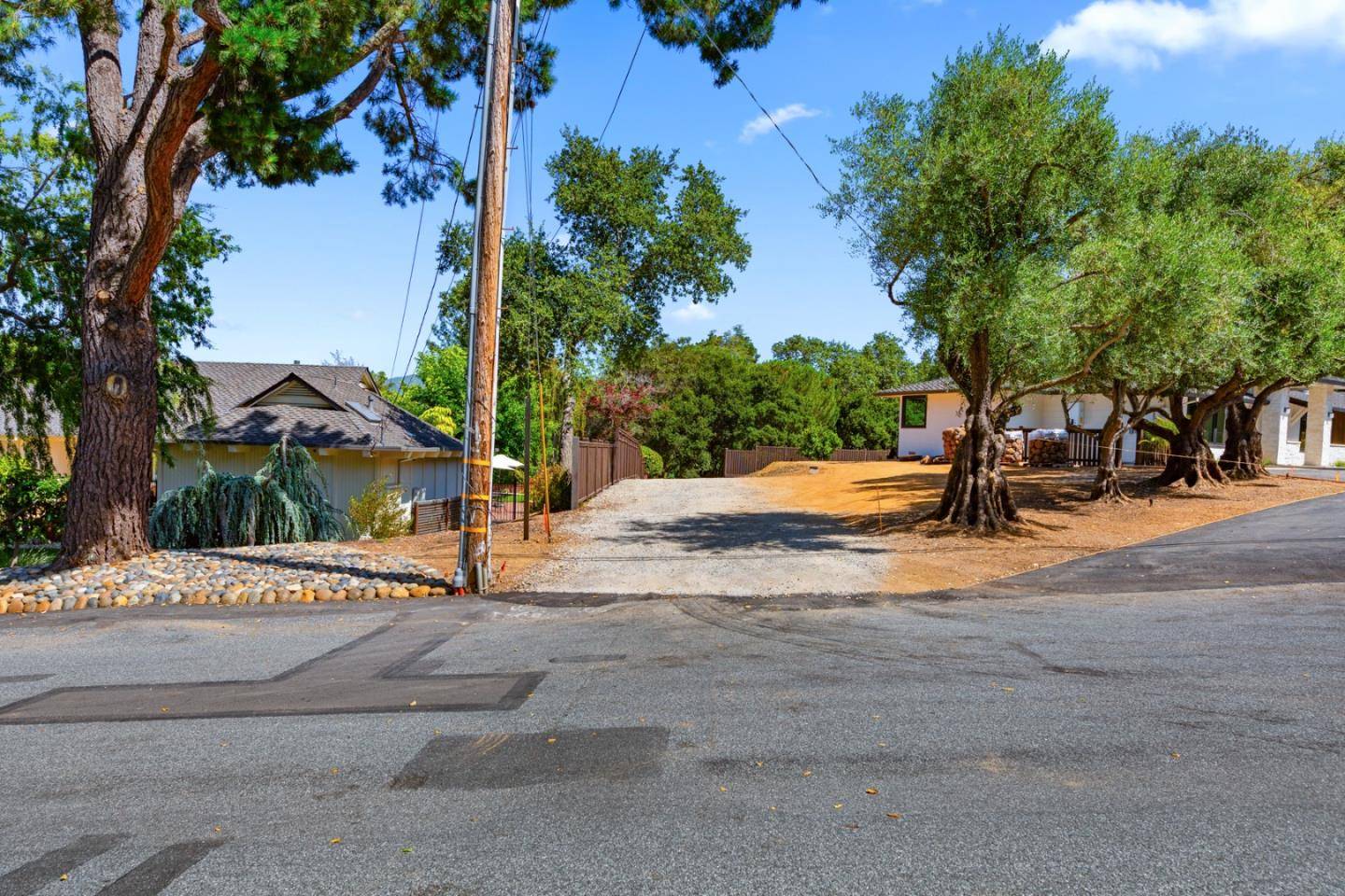 Los Gatos, CA 95030,16070 Matilija DR
