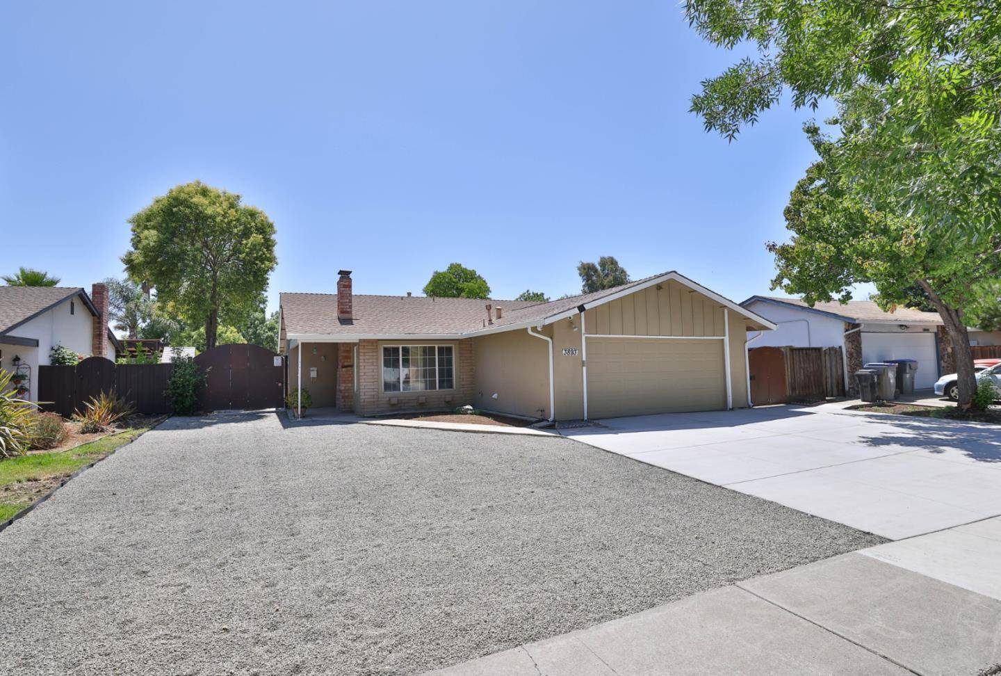 San Jose, CA 95136,3893 Yolo DR