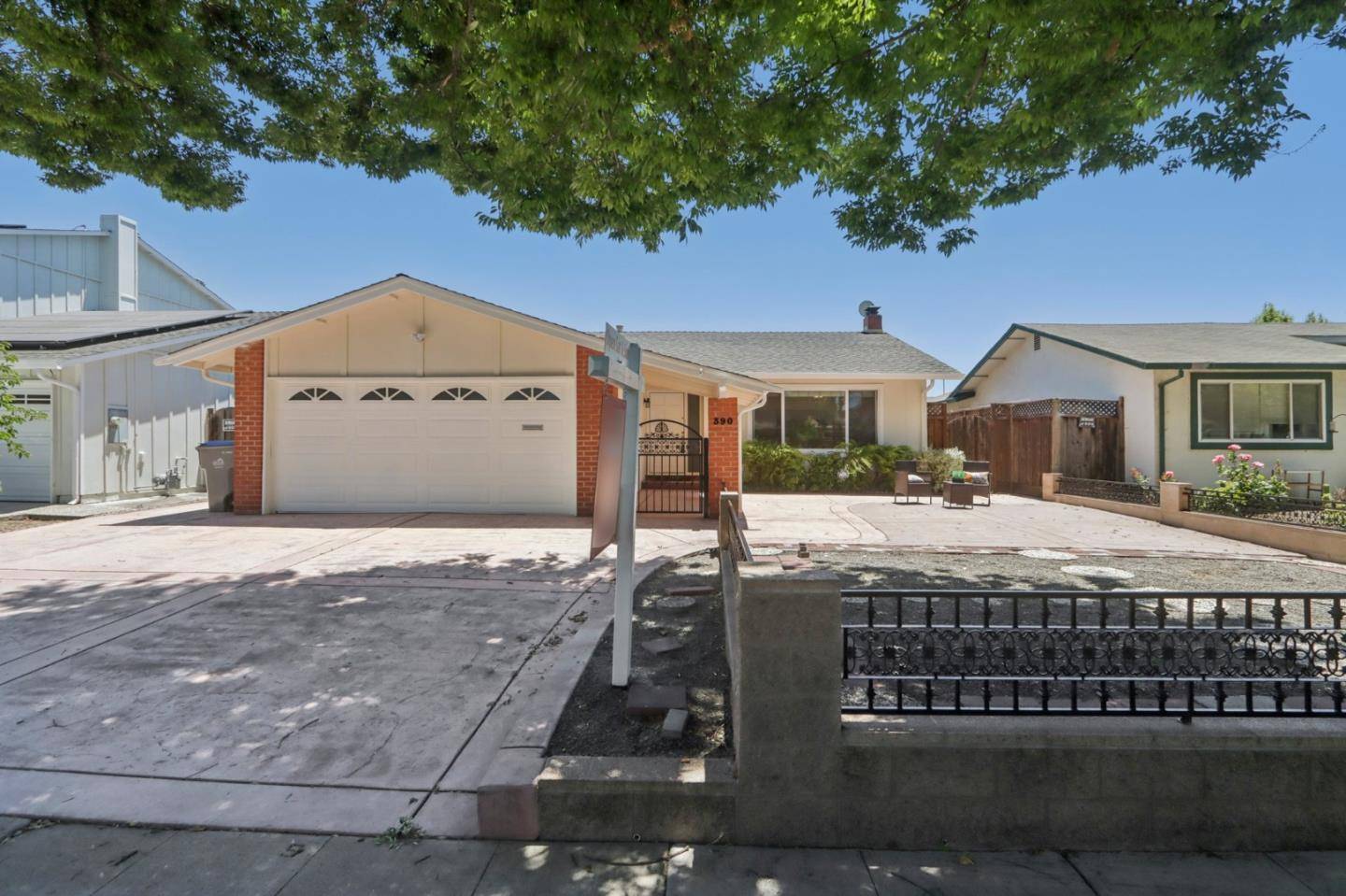 San Jose, CA 95136,390 Bluefield DR